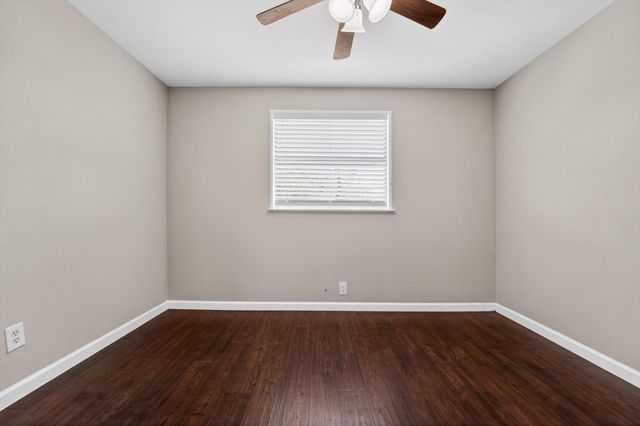 20600 Bonanza ST 2, Lago Vista, TX 78645