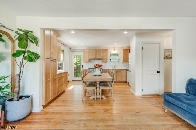 232 W Linden Ave, Linden City, NJ 07036
