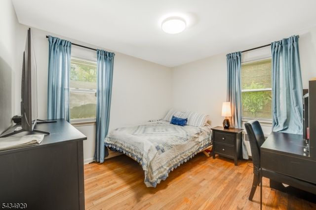 232 W Linden Ave, Linden City, NJ 07036