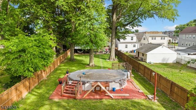 232 W Linden Ave, Linden City, NJ 07036