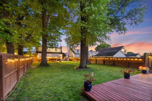 232 W Linden Ave, Linden City, NJ 07036