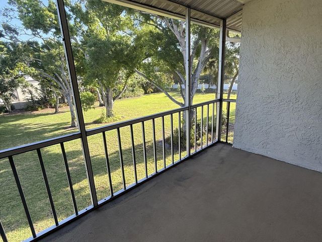 3987 MACEACHEN BOULEVARD 133, Sarasota, FL 34233