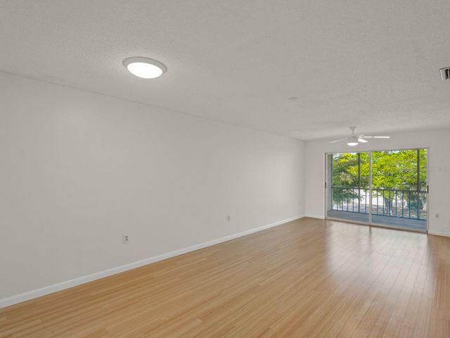 3987 MACEACHEN BOULEVARD 133, Sarasota, FL 34233