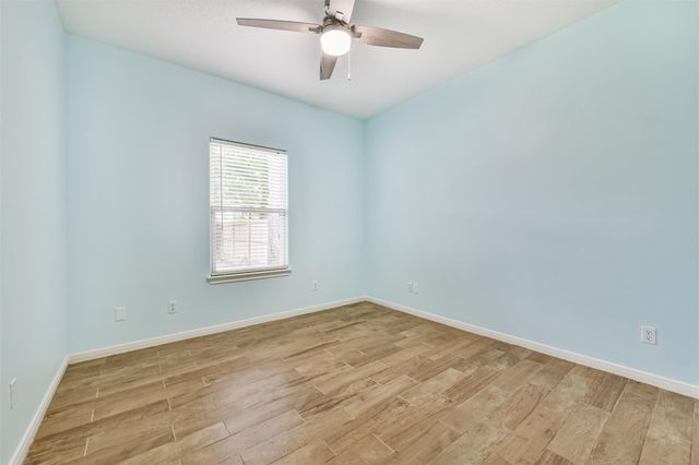 4313 38th Street, Dickinson, TX 77539