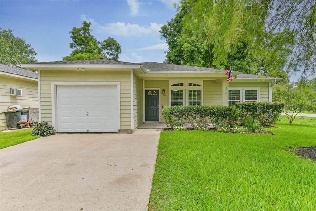 4313 38th Street, Dickinson, TX 77539