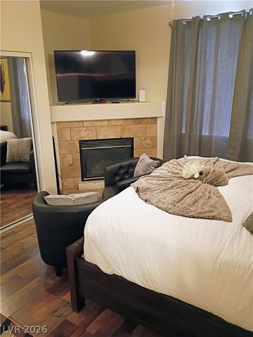 10213 Penrith Avenue 103, Las Vegas, NV 89144