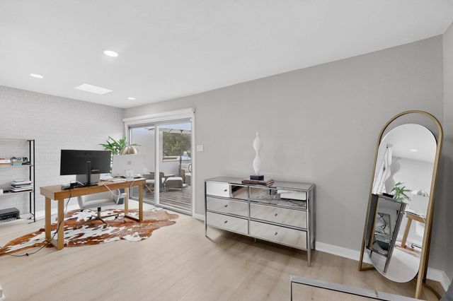 5015 Thunder Road, Dallas, TX 75244