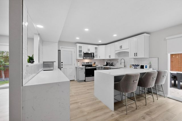 5015 Thunder Road, Dallas, TX 75244