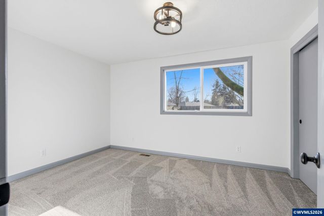 782 Lockwood Ln S, Salem, OR 97302