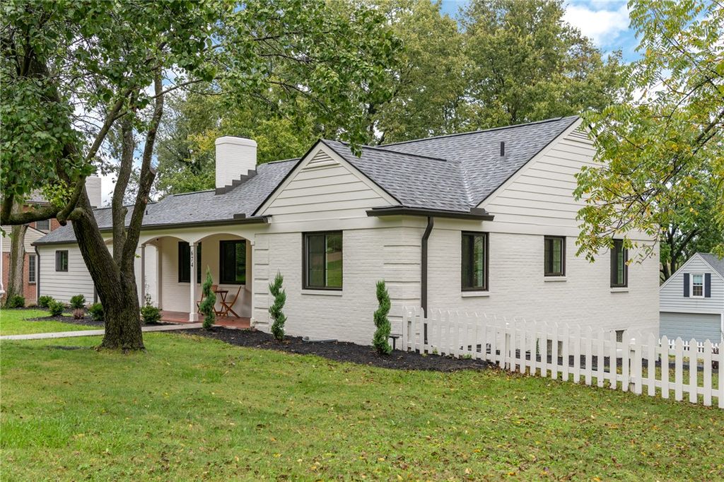 674 Garden Road, Oakwood, OH 45419