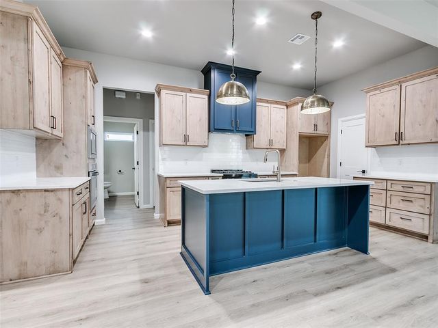 29771 Jade Street, Cashion, OK 73016