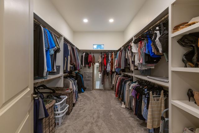 212 Lavender Place NE, Albuquerque, NM 87113