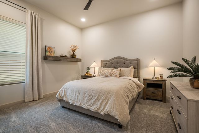 212 Lavender Place NE, Albuquerque, NM 87113