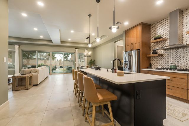 212 Lavender Place NE, Albuquerque, NM 87113