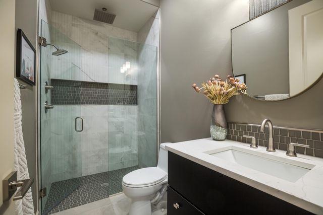 212 Lavender Place NE, Albuquerque, NM 87113