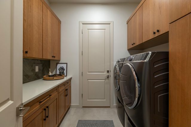 212 Lavender Place NE, Albuquerque, NM 87113