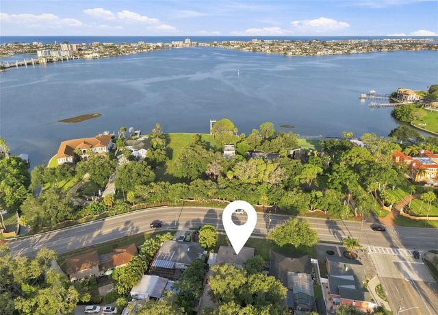443 PARK STREET N, St Petersburg, FL 33710
