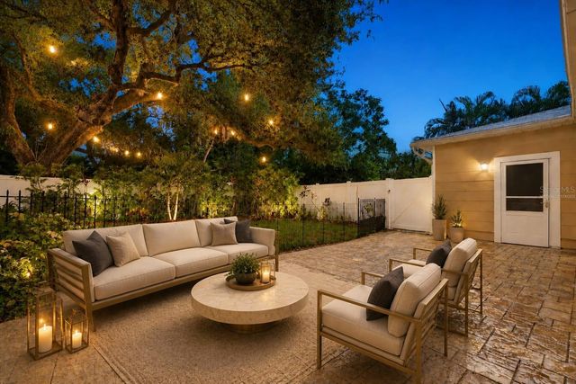 443 PARK STREET N, St Petersburg, FL 33710