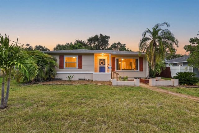 443 PARK STREET N, St Petersburg, FL 33710
