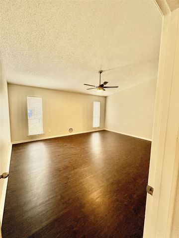 10628 Pagewood Drive, Dallas, TX 75230