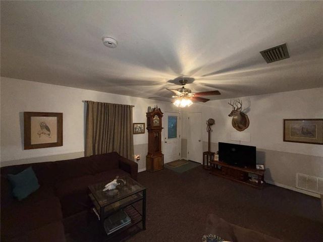 383 Park Avenue S, Mobile, AL 36695