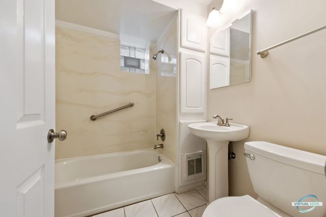 3510 S Union Avenue 1, Chicago, IL 60609