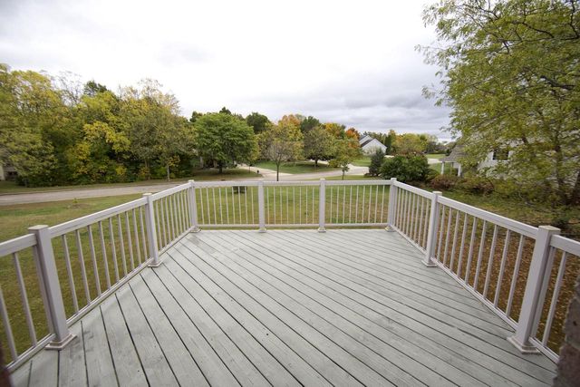 4707 W Jenna COURT, Franklin, WI 53132