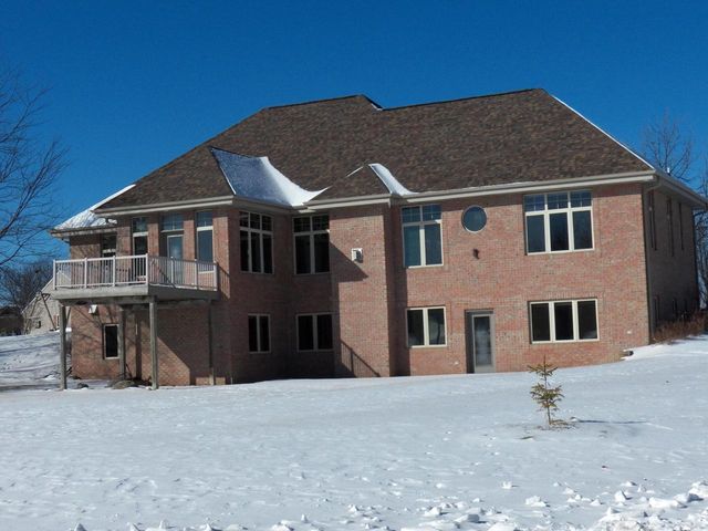 4707 W Jenna COURT, Franklin, WI 53132