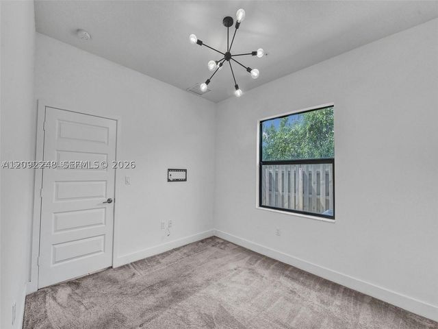 8195 NW 104th Ave 2, Doral, FL 33178