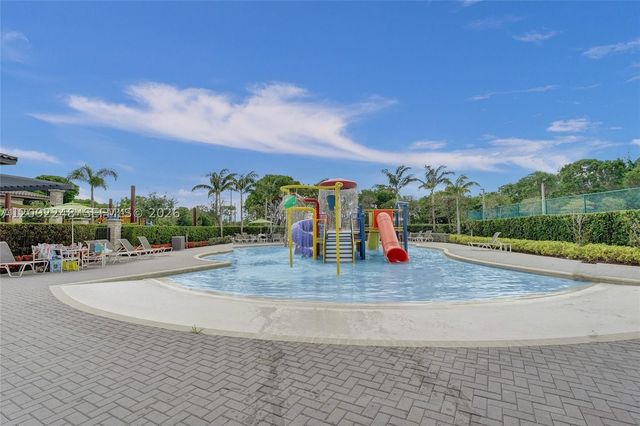 8195 NW 104th Ave 2, Doral, FL 33178