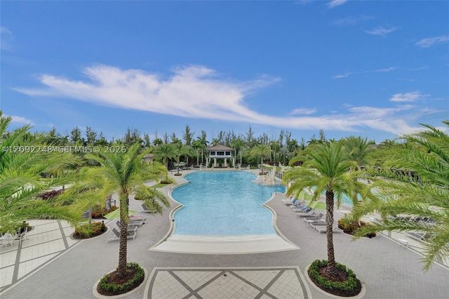8195 NW 104th Ave 2, Doral, FL 33178