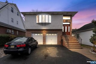 32 Hayward Place, Wallington, NJ 07057