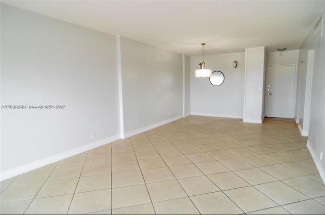 1455 N Treasure Dr PHA, North Bay Village, FL 33141