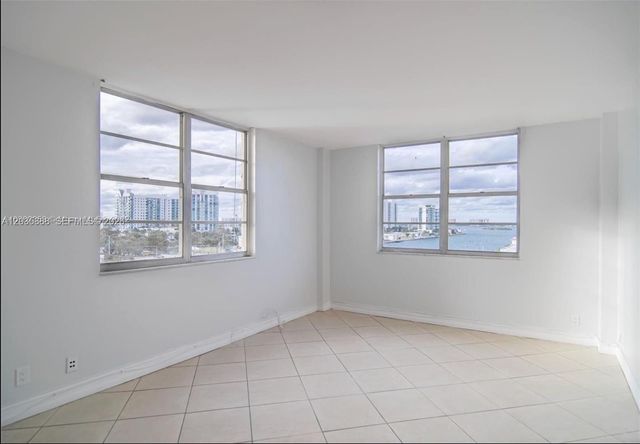 1455 N Treasure Dr PHA, North Bay Village, FL 33141