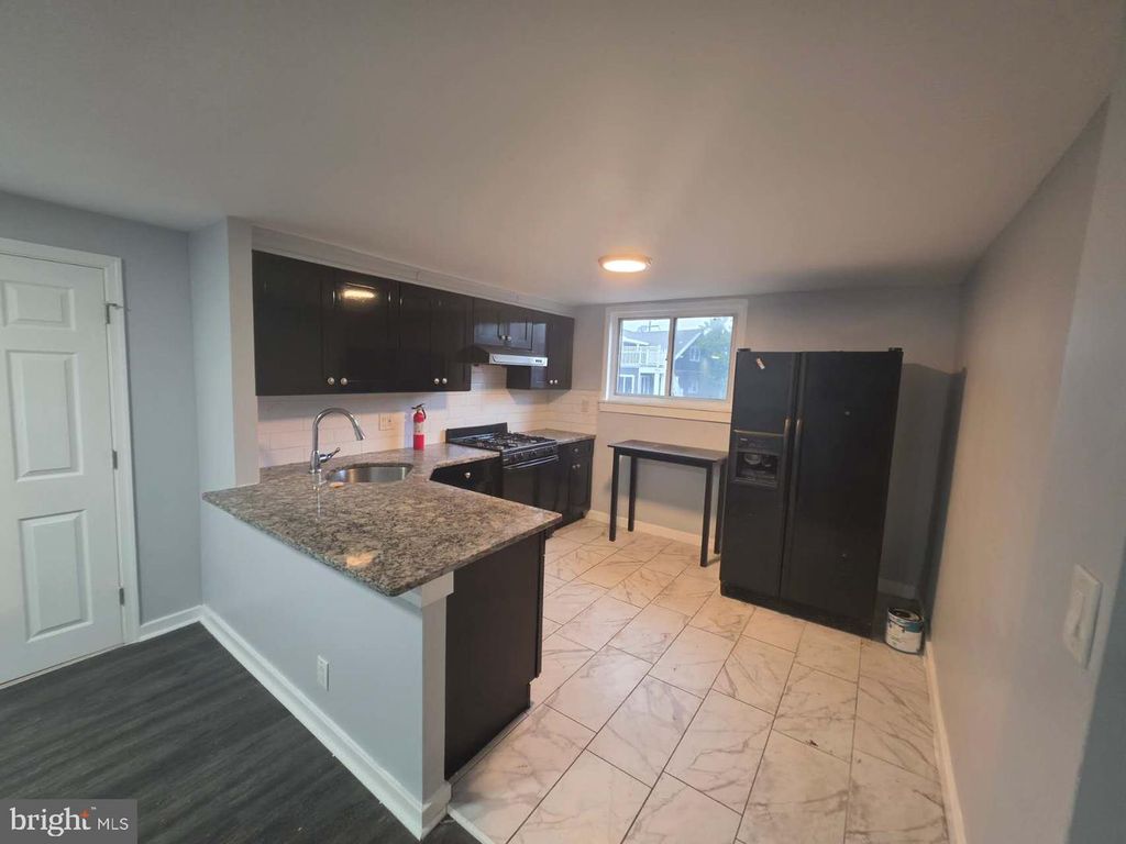 2025 MCKINLEY ST, Philadelphia, PA 19149 — photo 2