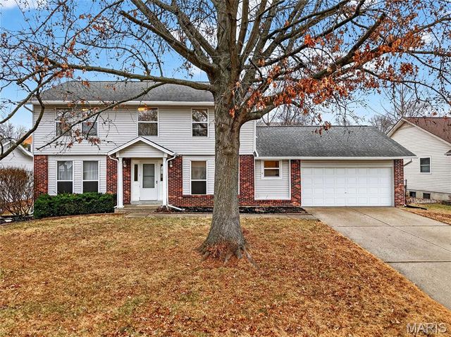 1276 Stephenridge Drive, St Charles, MO 63304