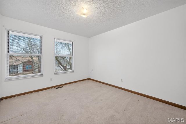 1276 Stephenridge Drive, St Charles, MO 63304