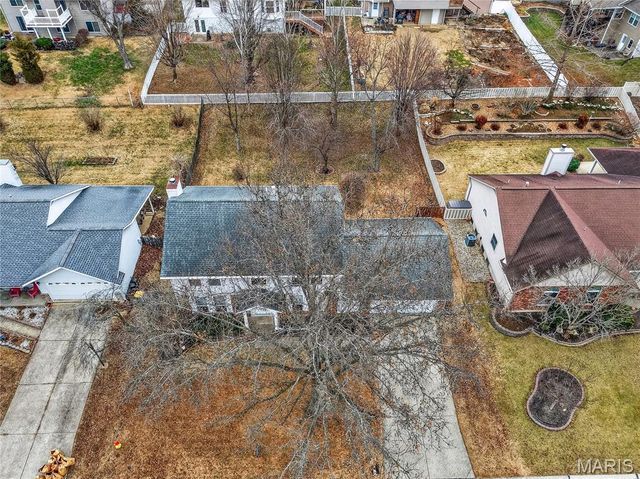 1276 Stephenridge Drive, St Charles, MO 63304