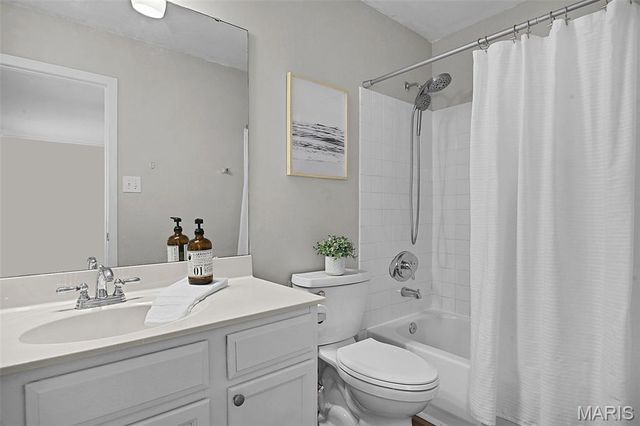 350 Falcon Hill Drive, O'fallon, MO 63368