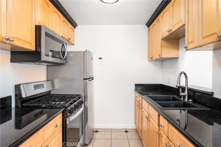 930 E 1st Street 2, Long Beach, CA 90802