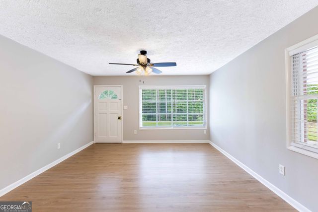 250 Forrest Avenue, Fayetteville, GA 30214