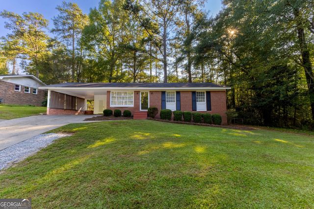 250 Forrest Avenue, Fayetteville, GA 30214