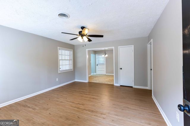 250 Forrest Avenue, Fayetteville, GA 30214