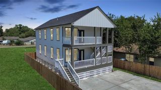 819 E 40th Street A, Houston, TX 77022