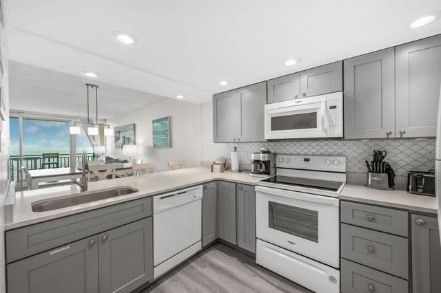 381 Santa Rosa Boulevard, C411, Fort Walton Beach, FL 32548