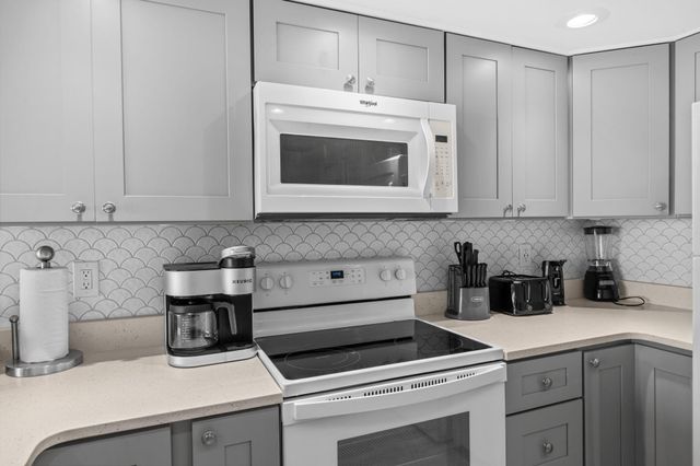 381 Santa Rosa Boulevard, C411, Fort Walton Beach, FL 32548