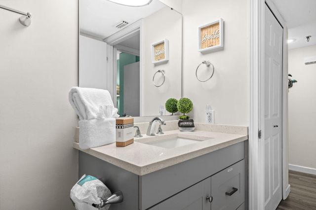 381 Santa Rosa Boulevard, C411, Fort Walton Beach, FL 32548