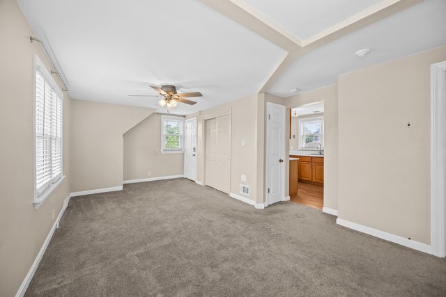 548 Prairie Avenue 2, Downers Grove, IL 60515