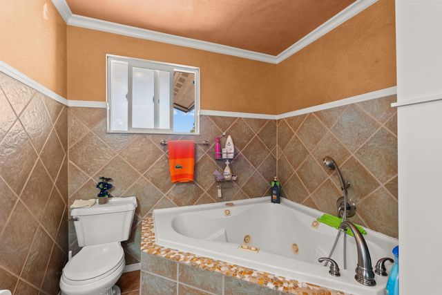 6423 N Altamont St, Spokane, WA 99217