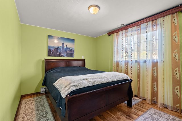 6423 N Altamont St, Spokane, WA 99217